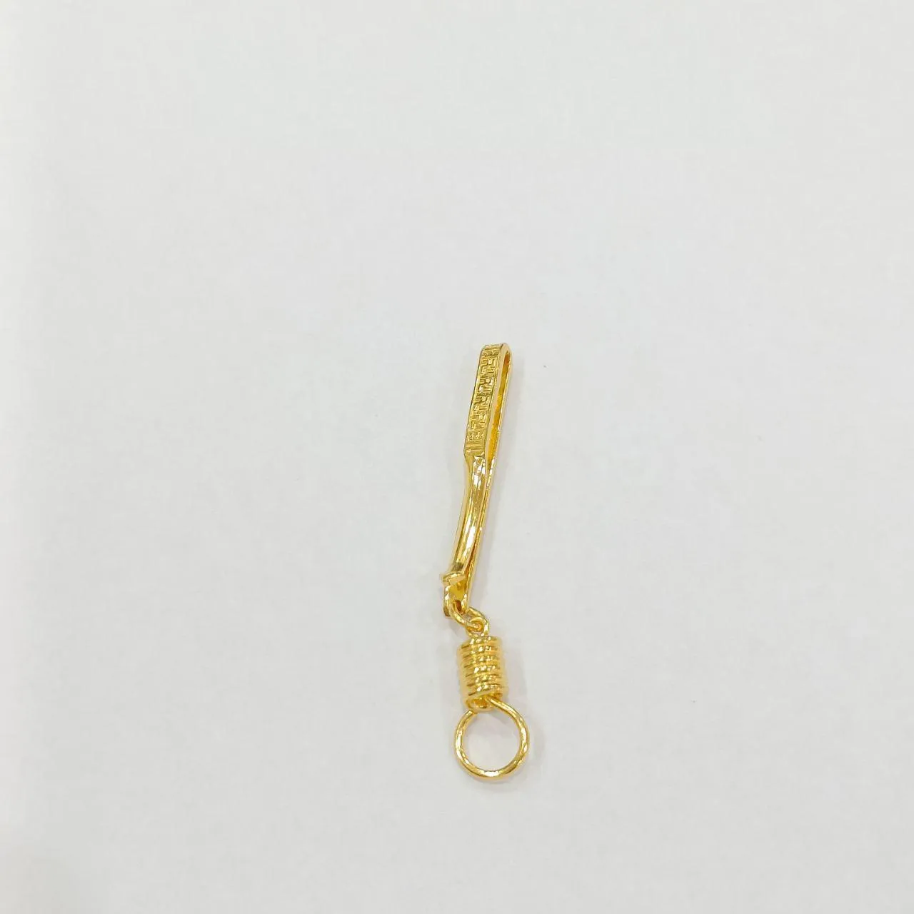 Elegant 22K Gold Amulet Clip - Genuine 916 Gold, Perfect for Jewelry Collection