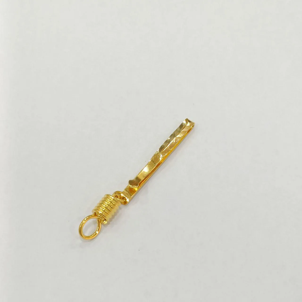 Elegant 22K Gold Amulet Clip - Genuine 916 Gold, Perfect for Jewelry Collection