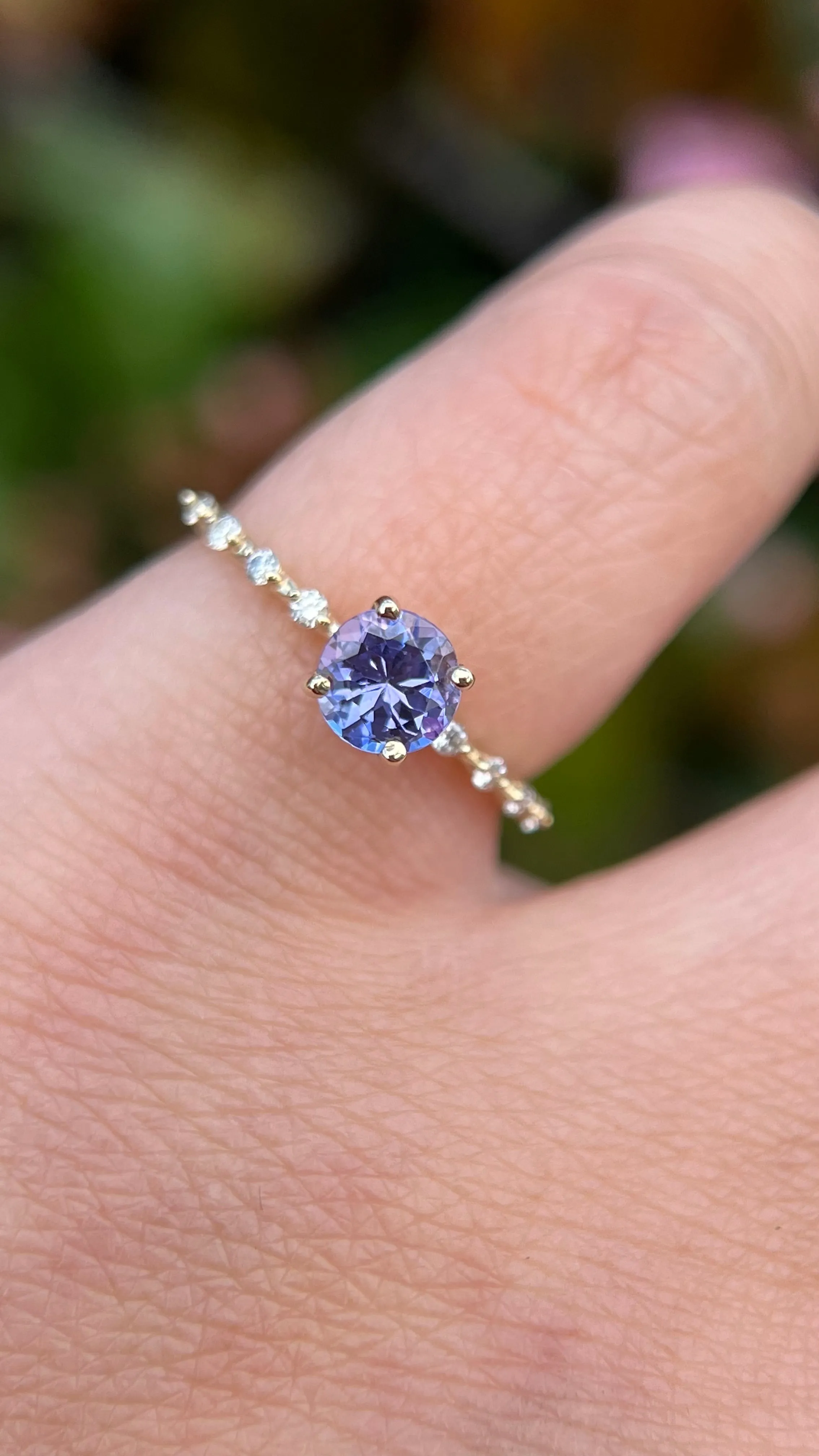 Bella 5.5mm 0.70ct Round Tanzanite Spaced Diamond Ring 14K Gold DFR039