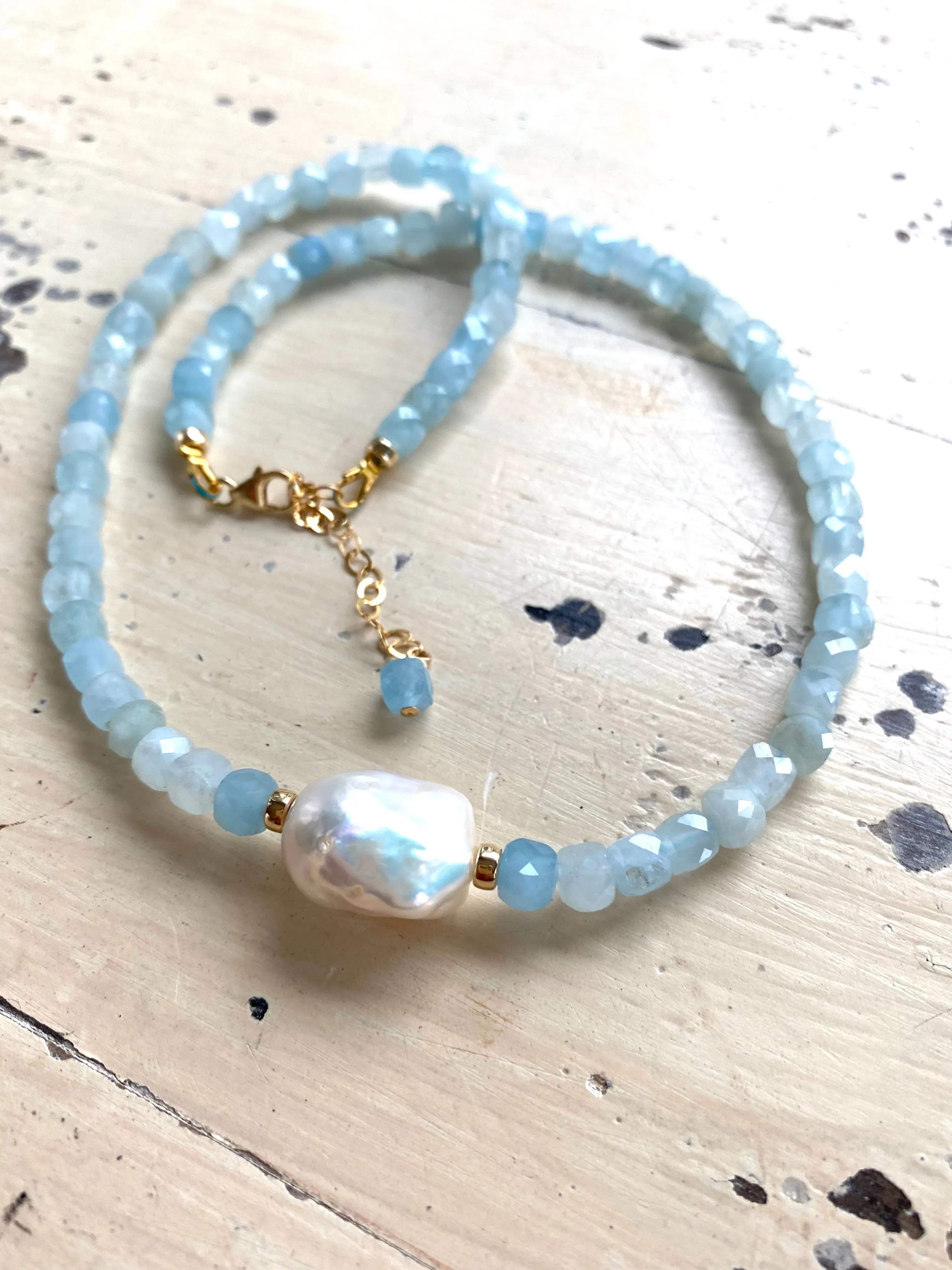 Delicate Aquamarine Beaded Necklace with Fresh Water White Baroque Pearl