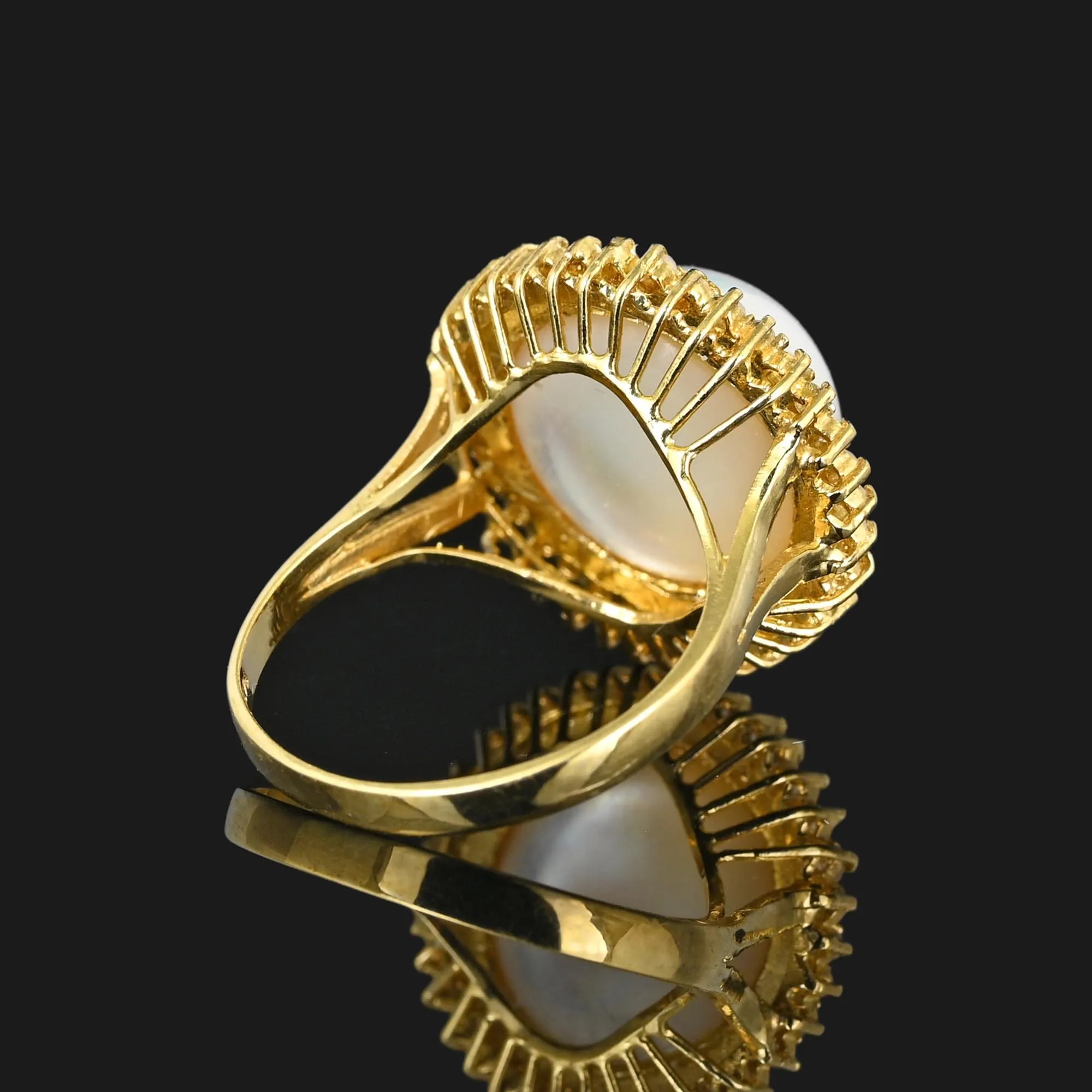 Diamond Halo Mabe Pearl Ring in 14K Gold