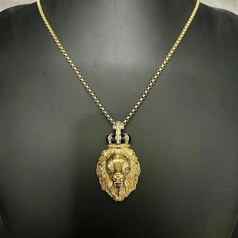 Hip Hop British Style Gold Plated Zircon Crown Lion Head Pendant