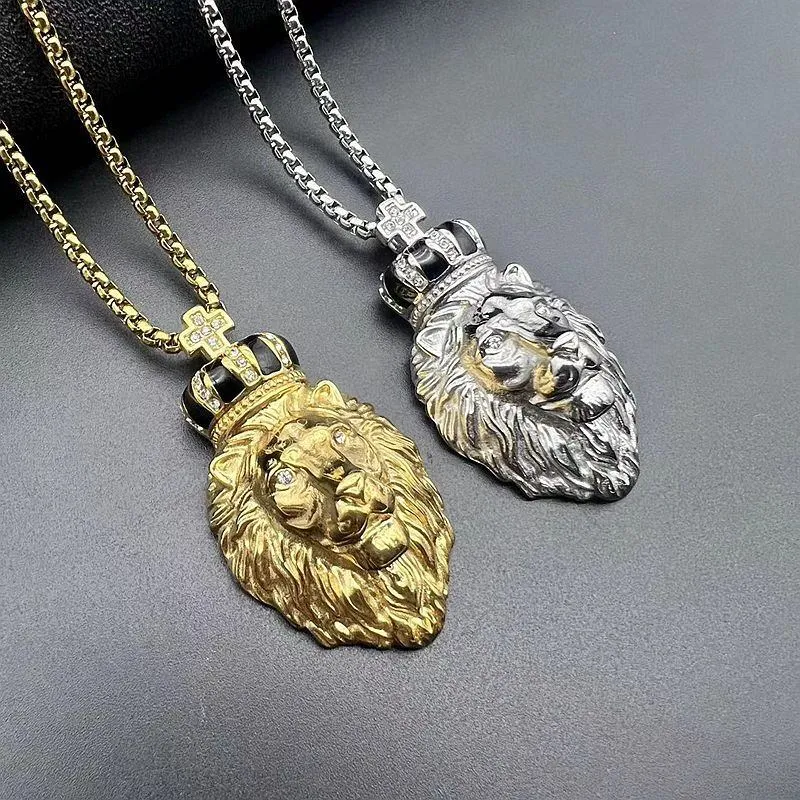 Hip Hop British Style Gold Plated Zircon Crown Lion Head Pendant