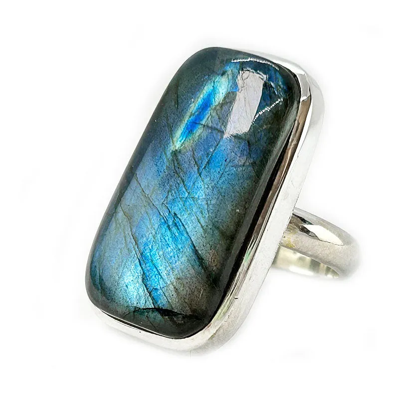 Kanti Labradorite Rectangle Ring