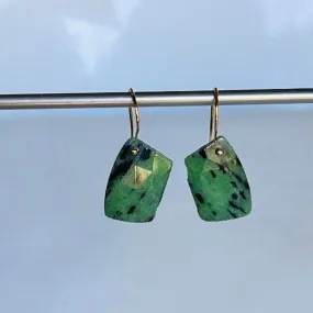 Knife green zoisites earrings