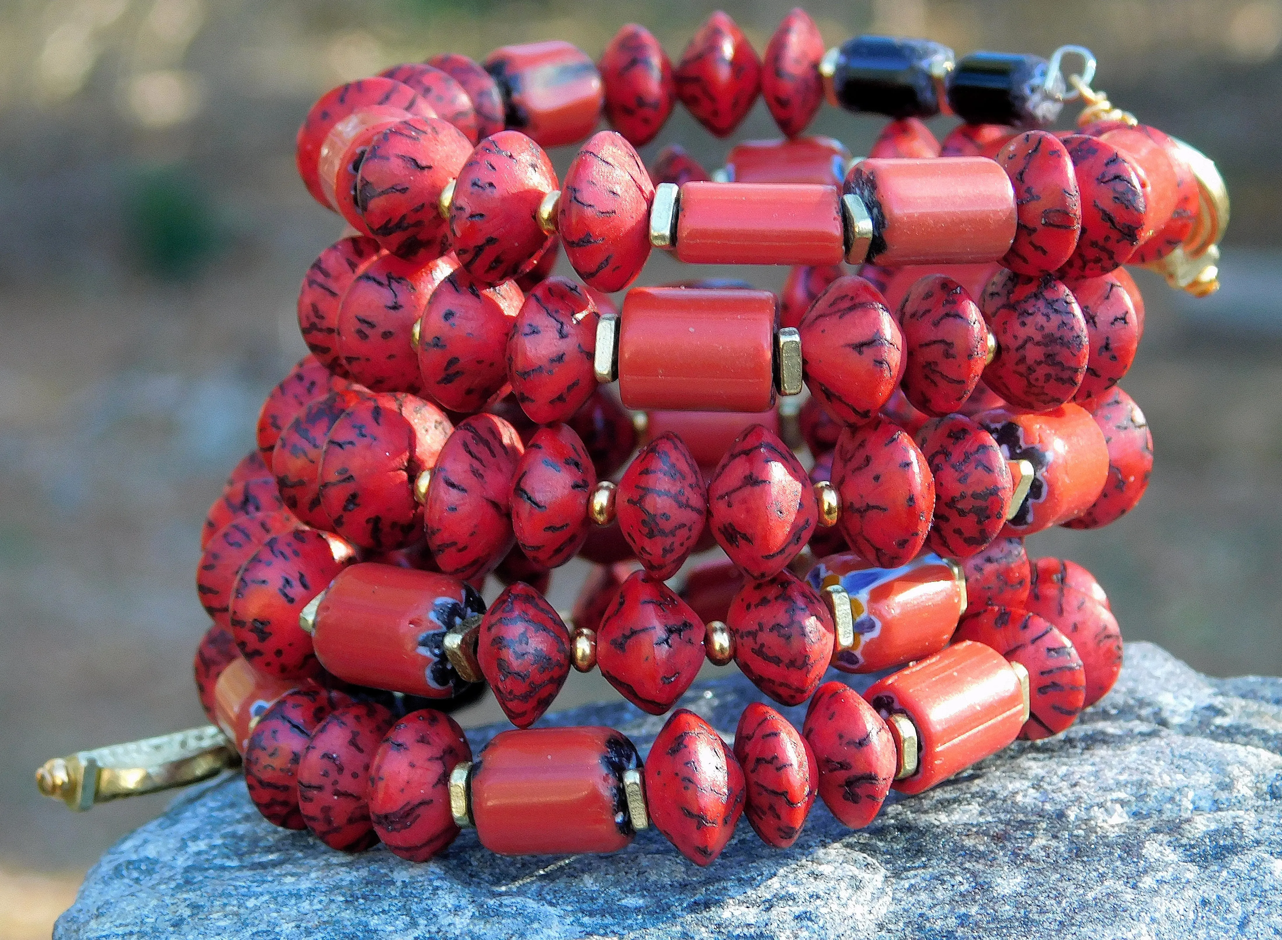 Red Salwag Natural Saucer Seed Bead Bangle