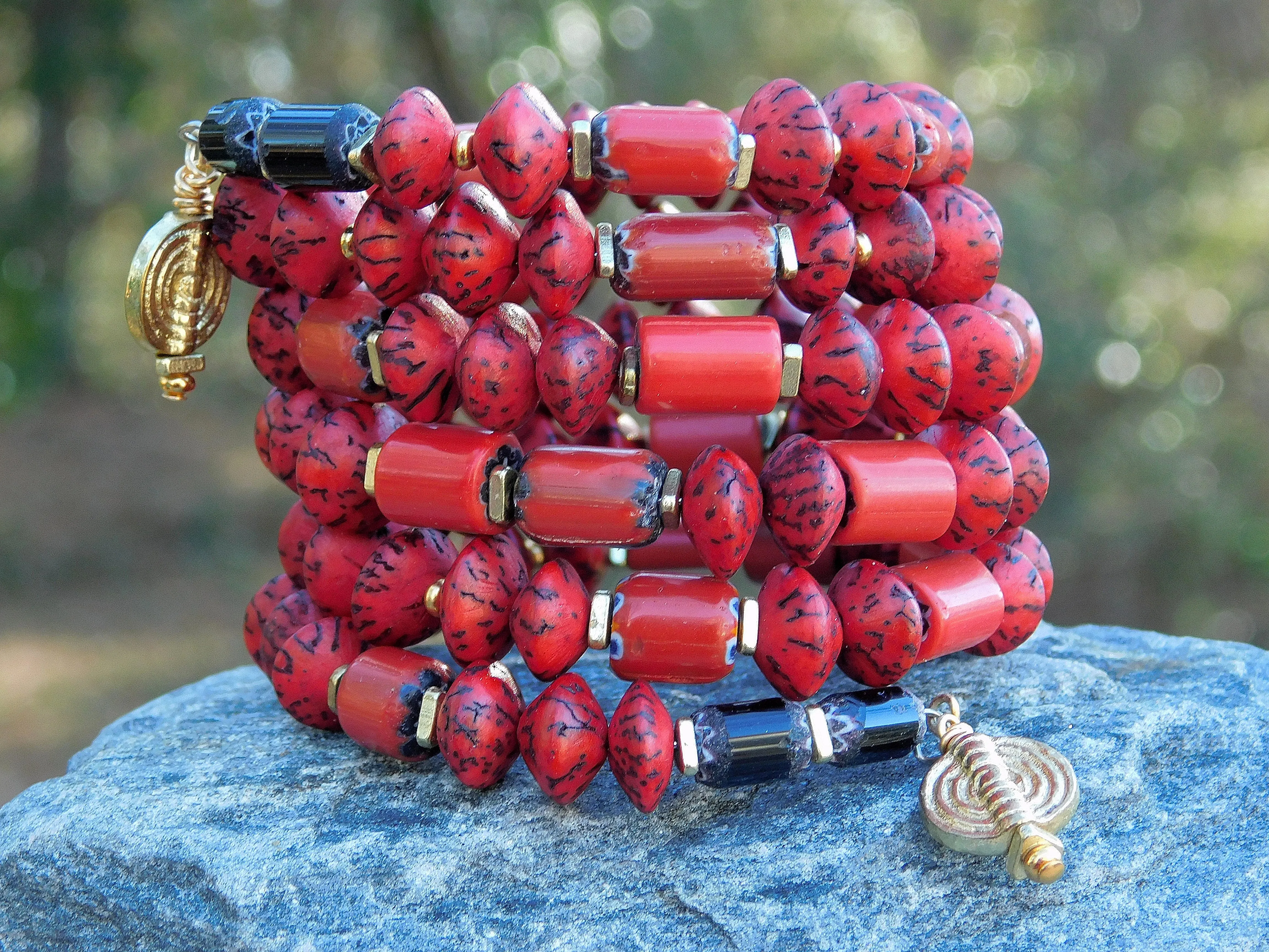 Red Salwag Natural Saucer Seed Bead Bangle