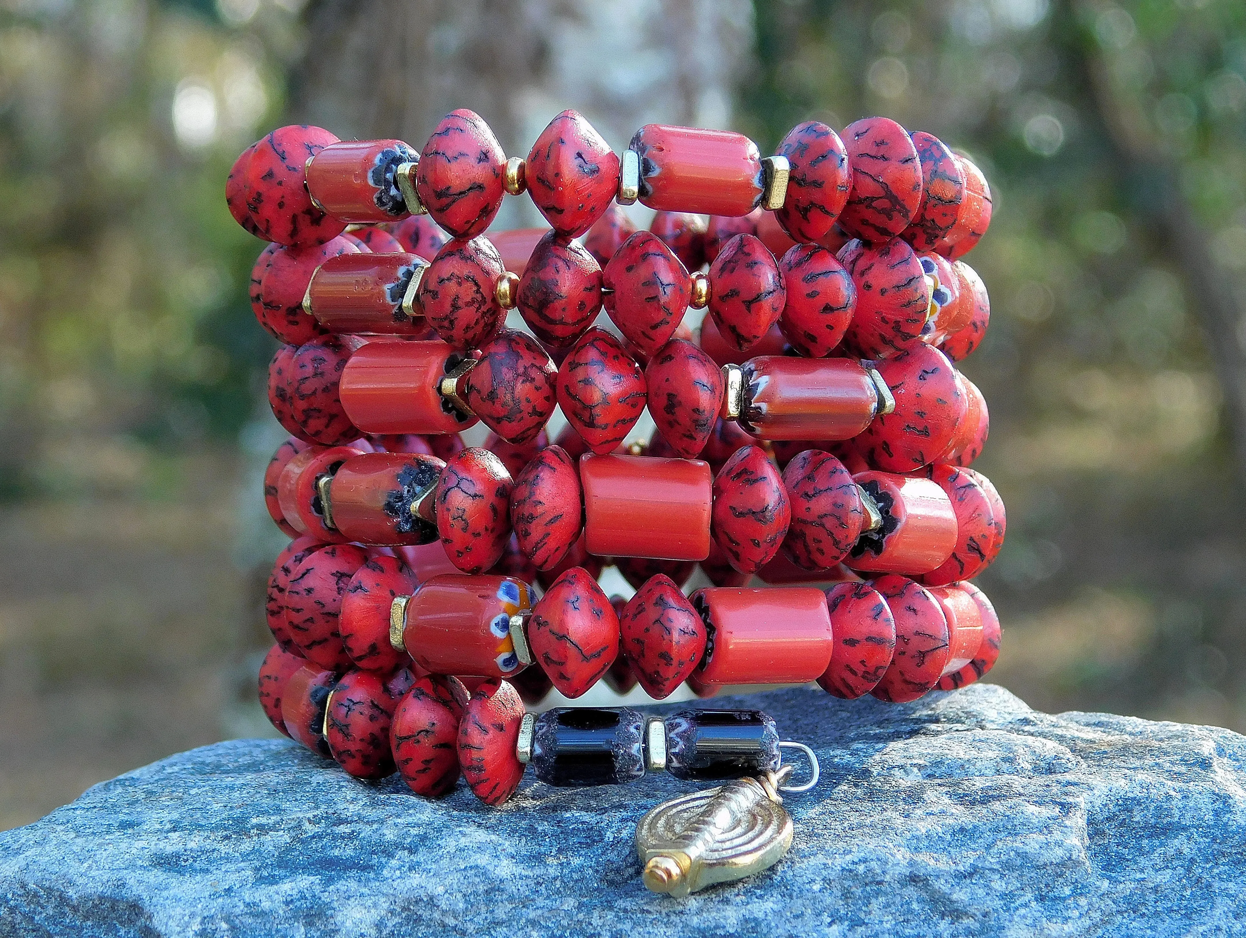 Red Salwag Natural Saucer Seed Bead Bangle