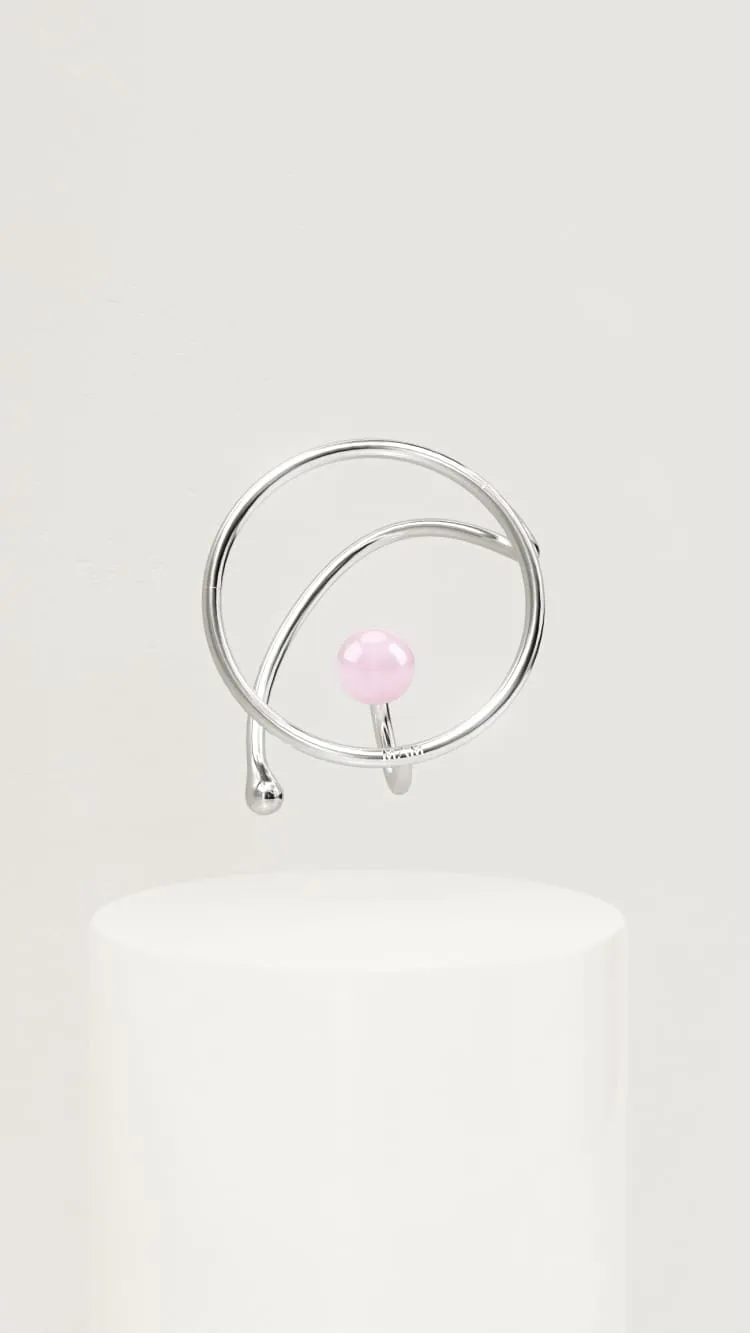 Silver ring ear-cuff with pearl